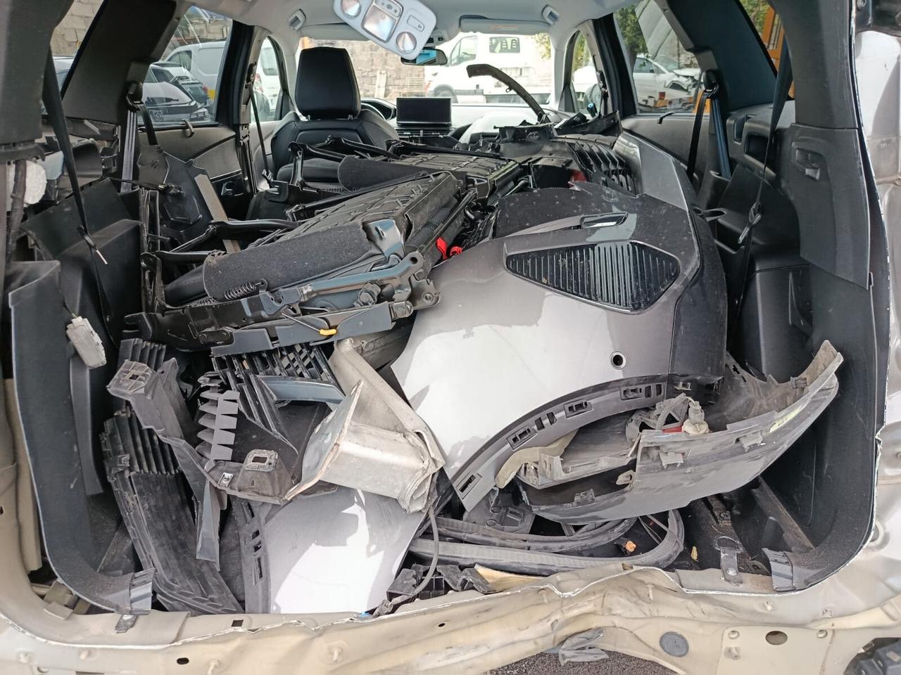 Peugeot 5008 BlueHDi 130 EAT8 Allure Pack-2021