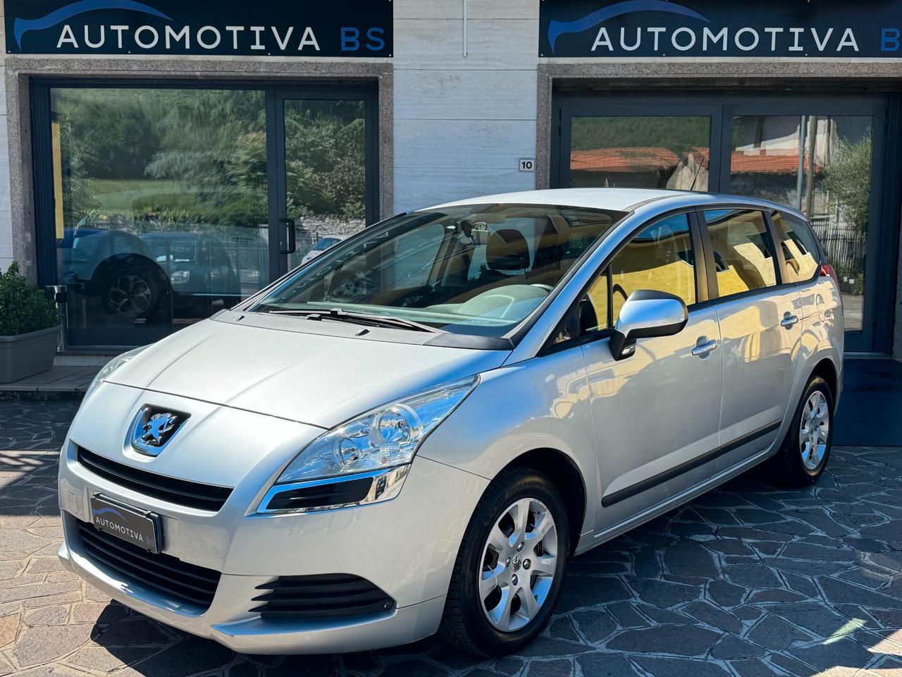 Peugeot 5008 1.6 HDi 110CV Premium