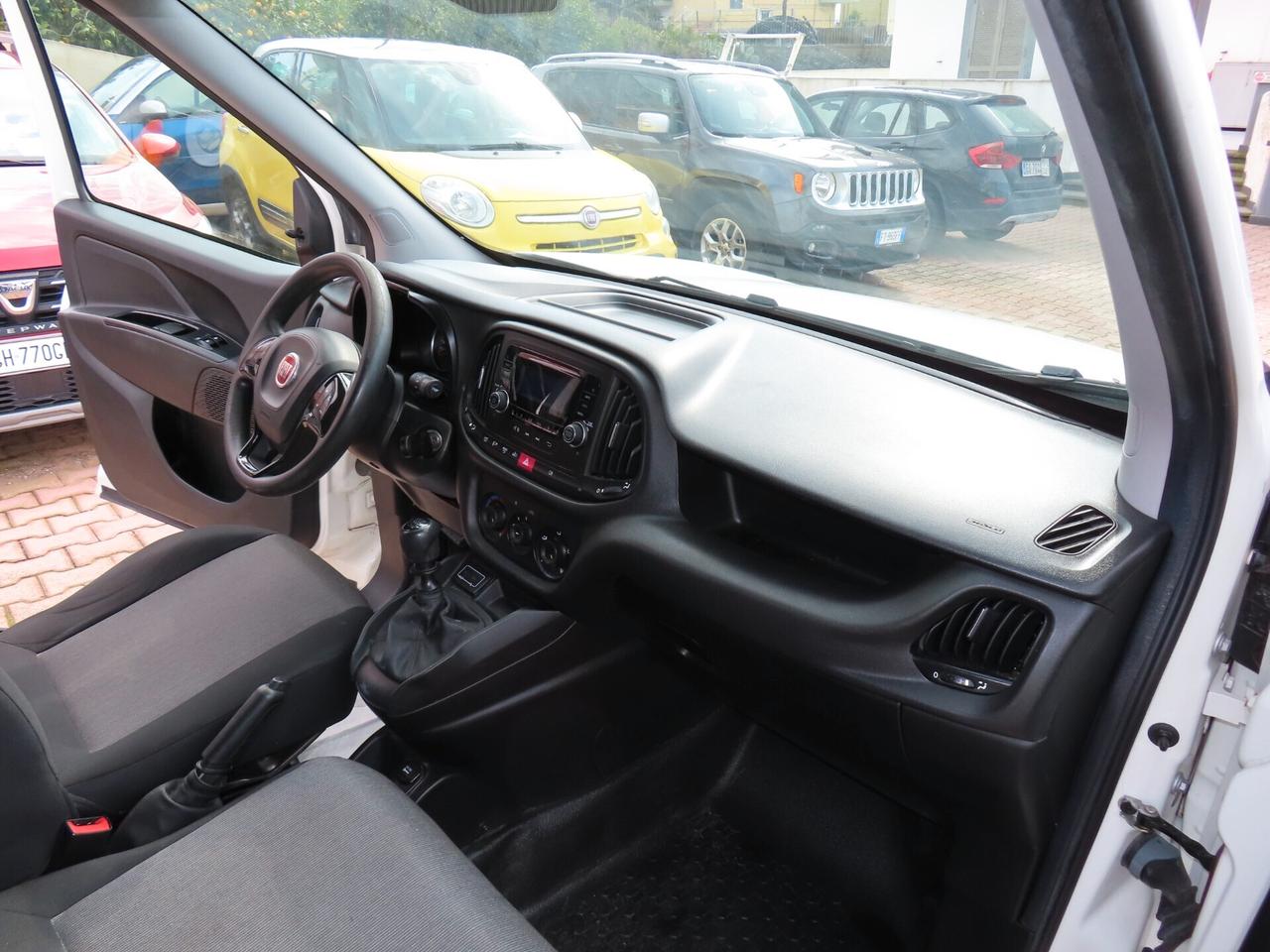 Fiat DOBLO 1.6 M-JET CHIUSO 3 POSTI CARGO 2020