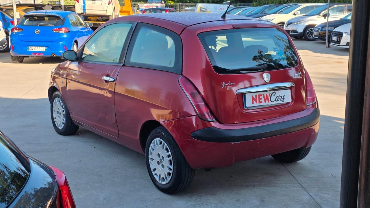 Lancia Ypsilon 1.3 Multijet 16V Platino