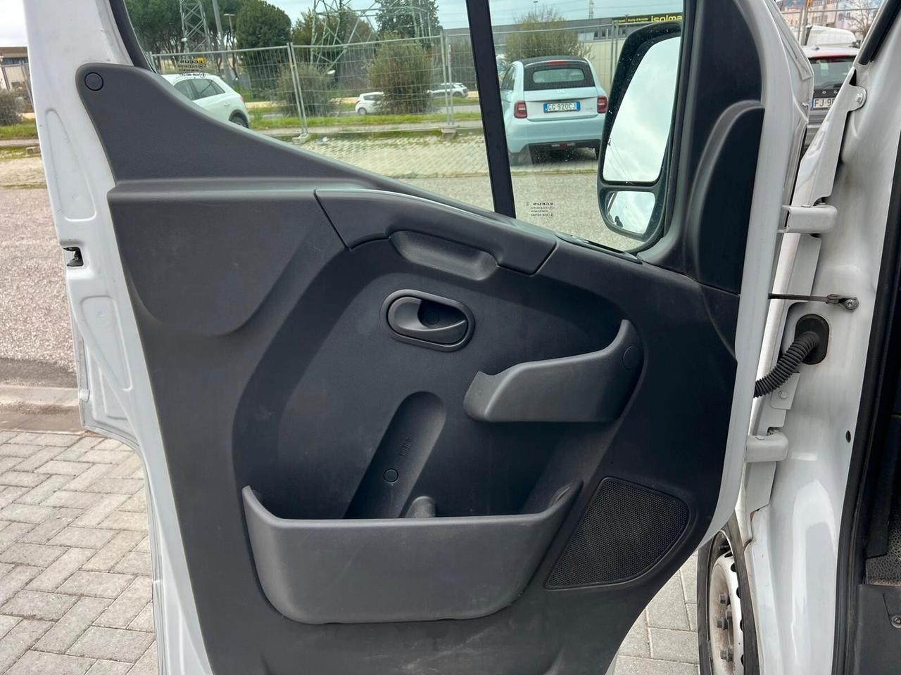 Renault Master T35 2.3 ENERGY DCI 150CV L2H2 (001)