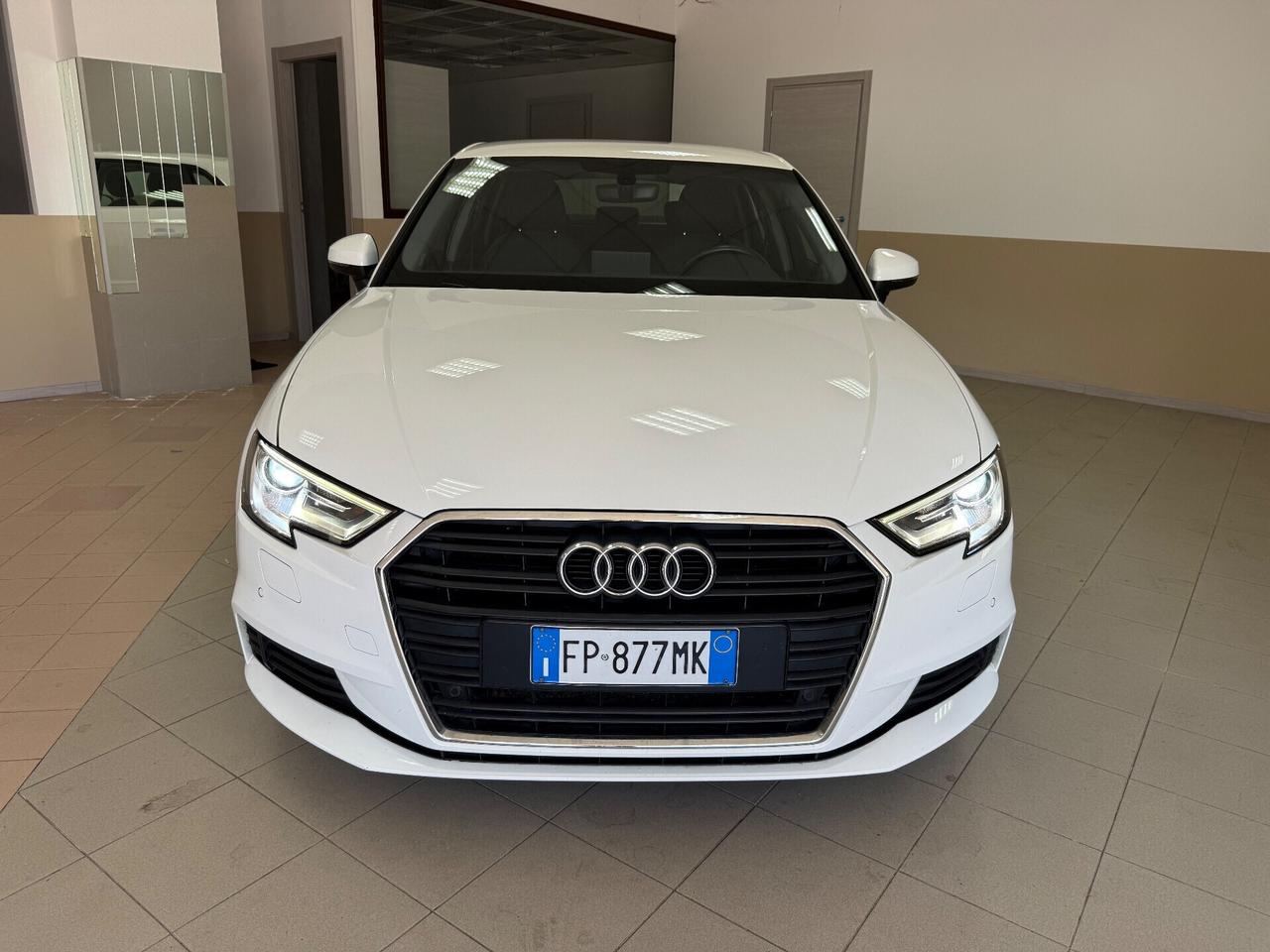 Audi A3 1.6 TDI 116 CV Sport 5 Porte Cambio Manuale
