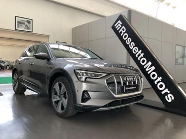 AUDI e-tron quattro