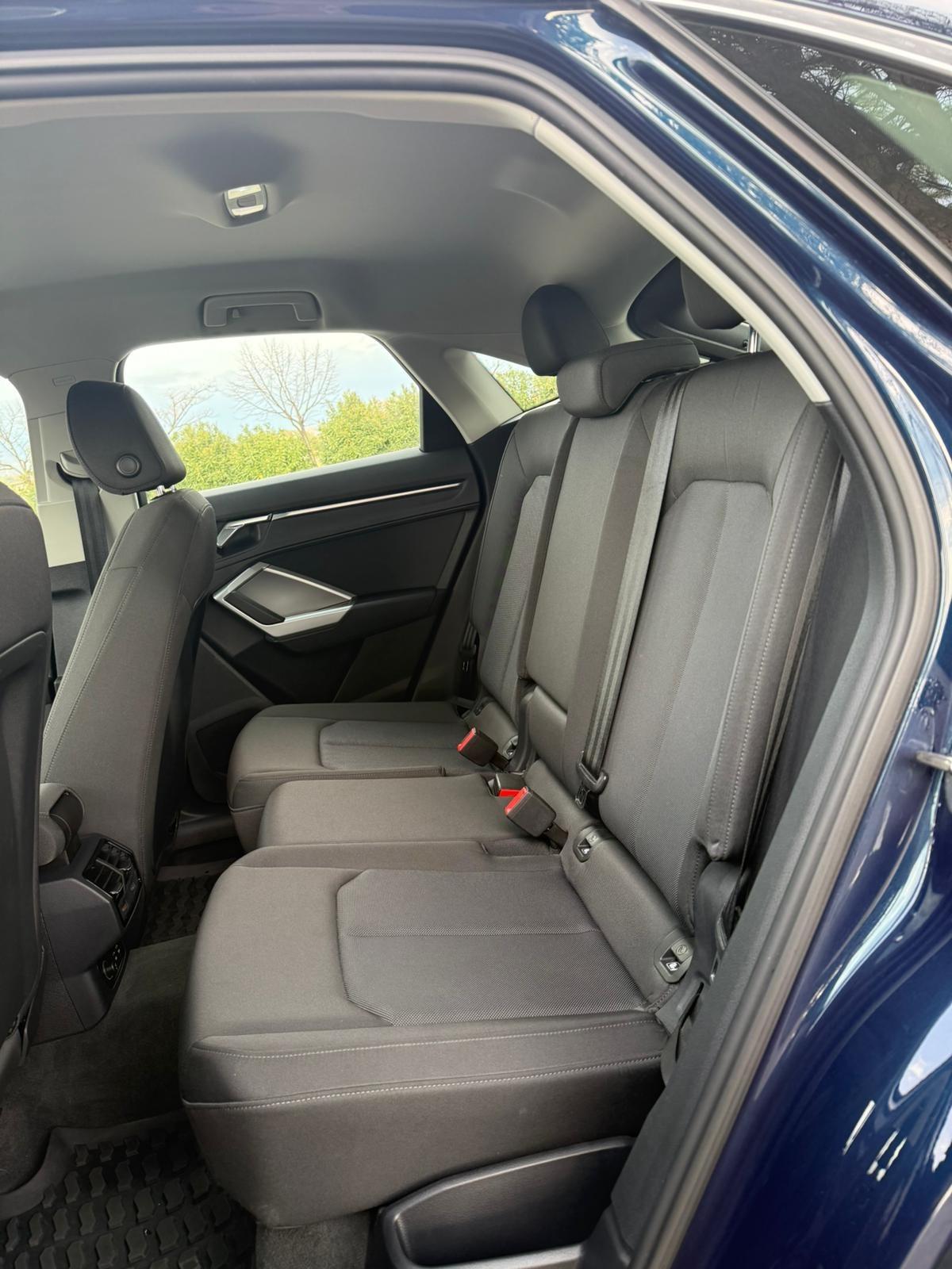 Audi Q3 SPB 35 TDI quattro