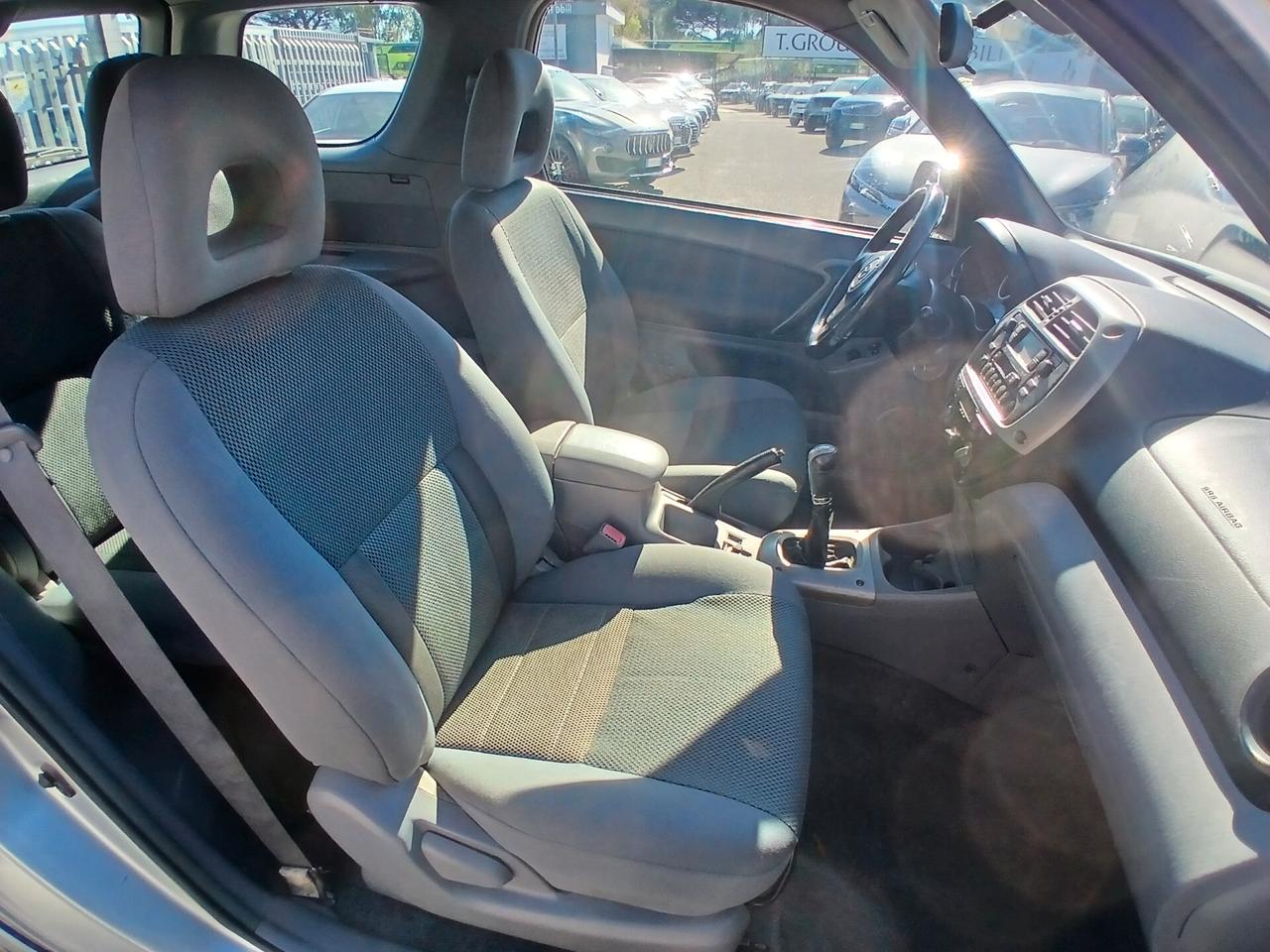 Toyota RAV4 2.0 Tdi D-4D cat 3P Sol