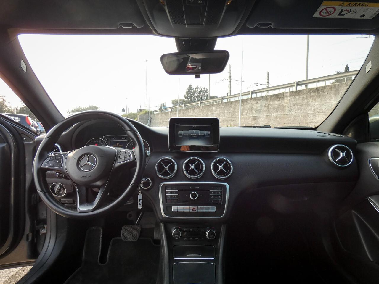 Mercedes-benz A 180 d Automatic Sport