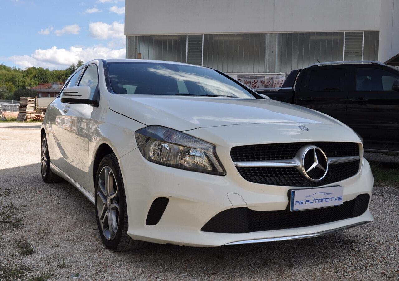 Mercedes-benz A 180 d Sport GANCIO TRAINO