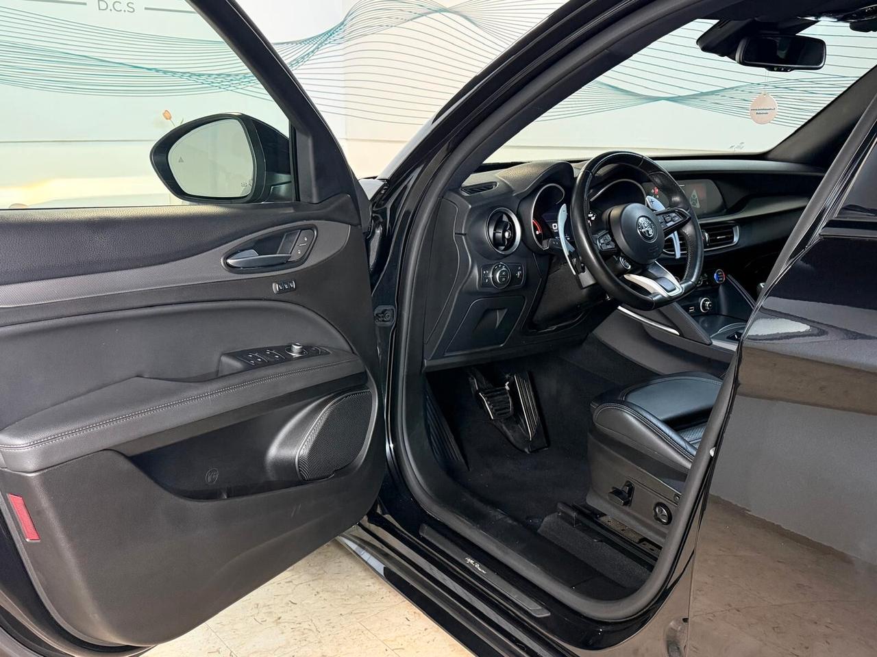 Alfa Romeo Stelvio 2.2 Diesel 210CV Q4 VELOCE-TETTO PANO.