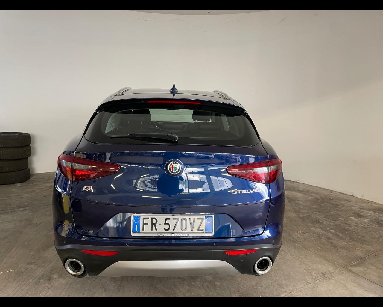 ALFA ROMEO ALFA ROMEO Stelvio - Stelvio 2.2 Turbodiesel 210 CV AT8 Q4 Executive