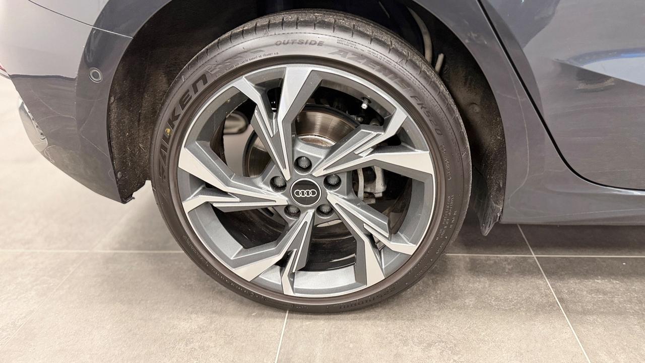 Audi A3 SPB 35 TFSI S line edition