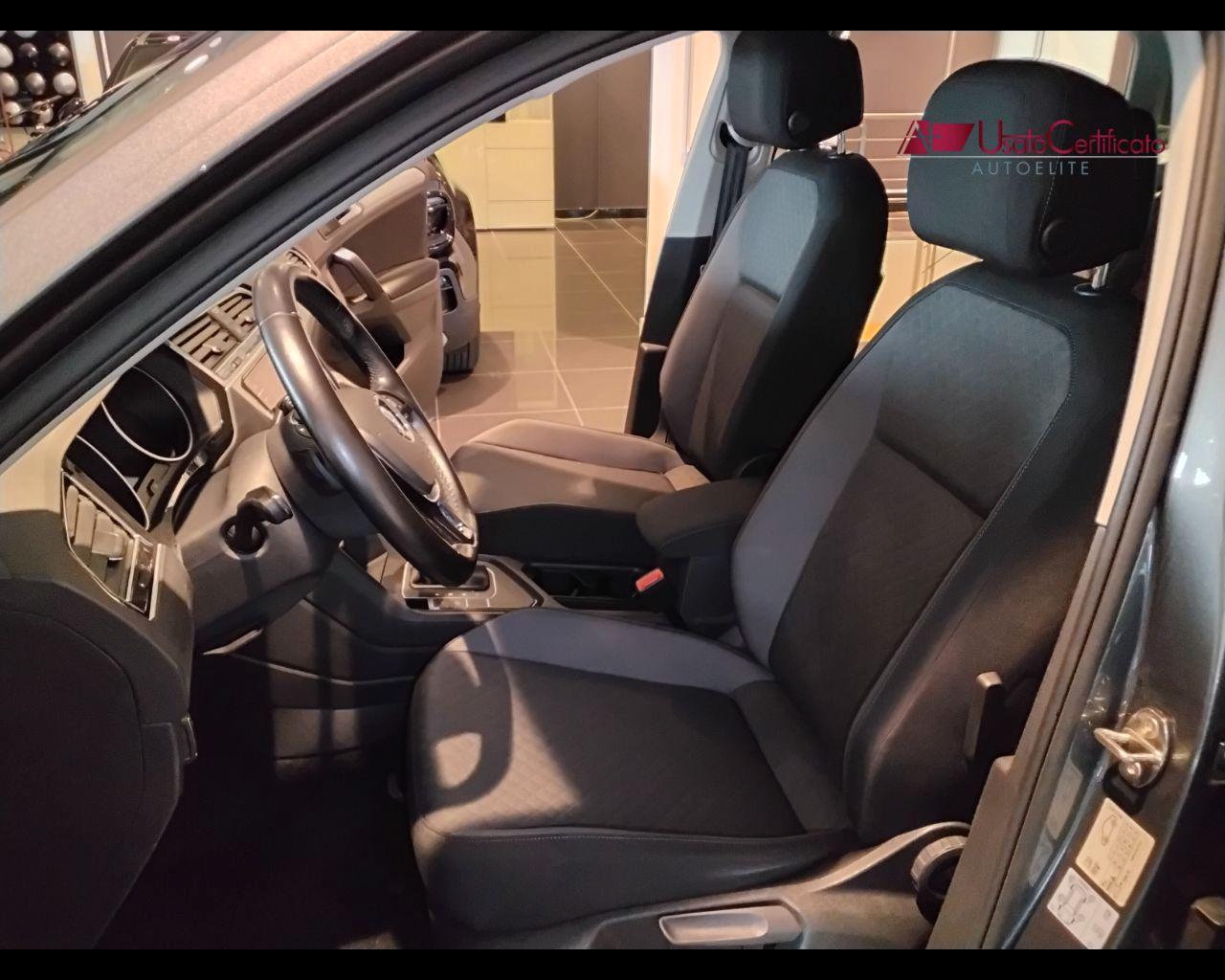 VOLKSWAGEN Tiguan 2.0 TDI SCR DSG Business BlueMotion Technology