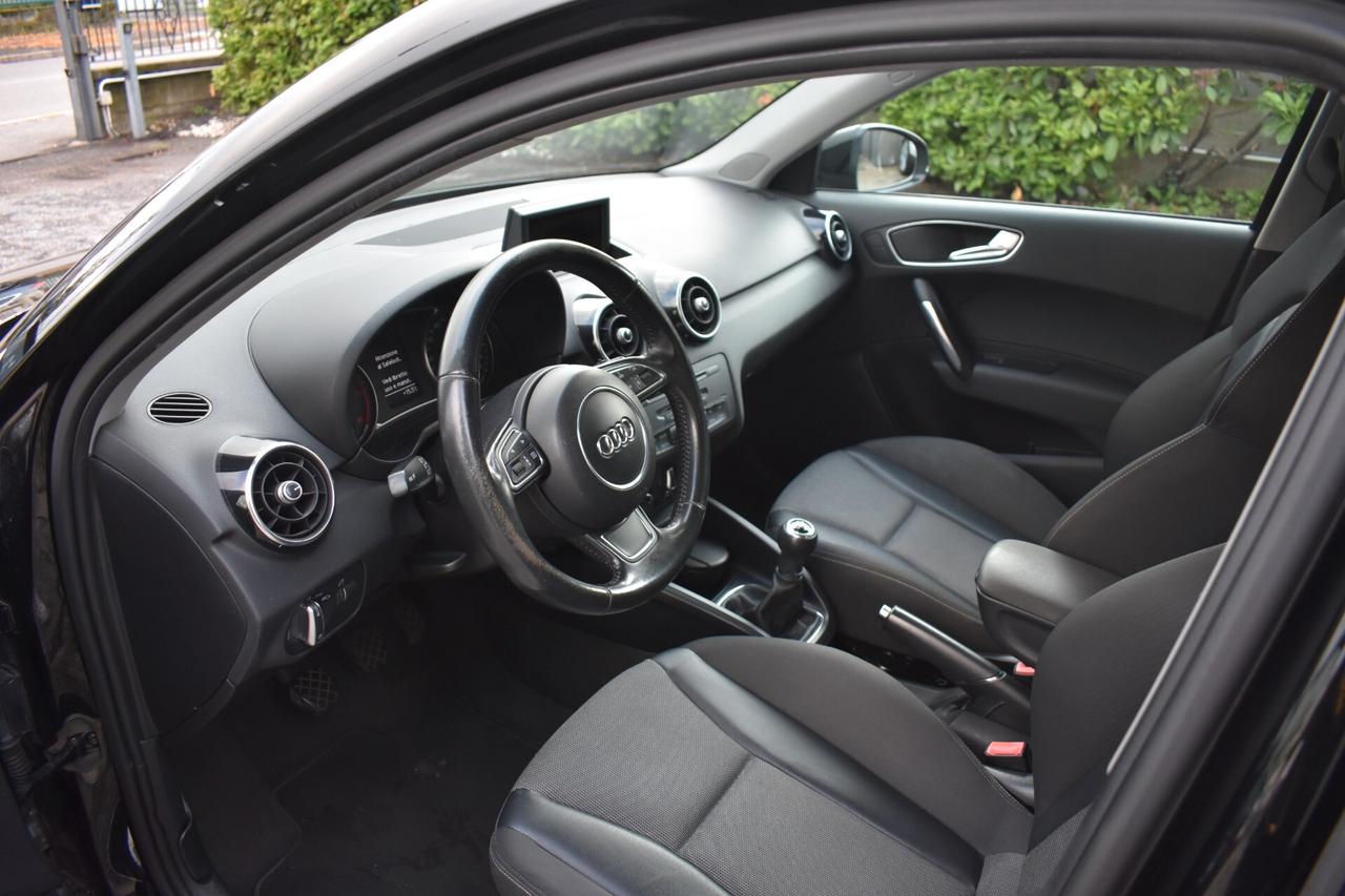 Audi A1 Sportback 1.6 tdi S-line 5p 90cv