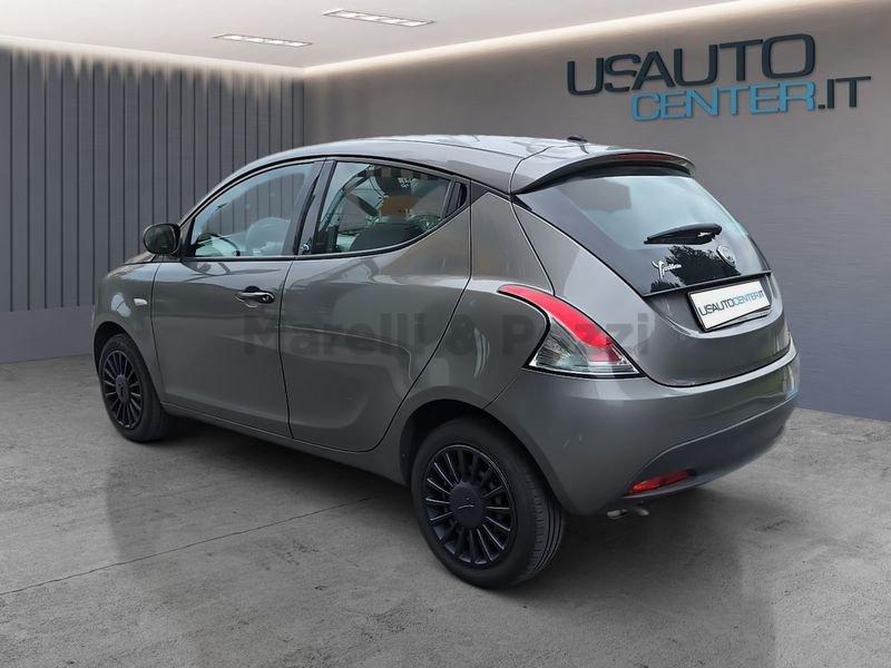 Lancia Ypsilon Ypsilon 1.2 69 CV 5 porte S&S Gold