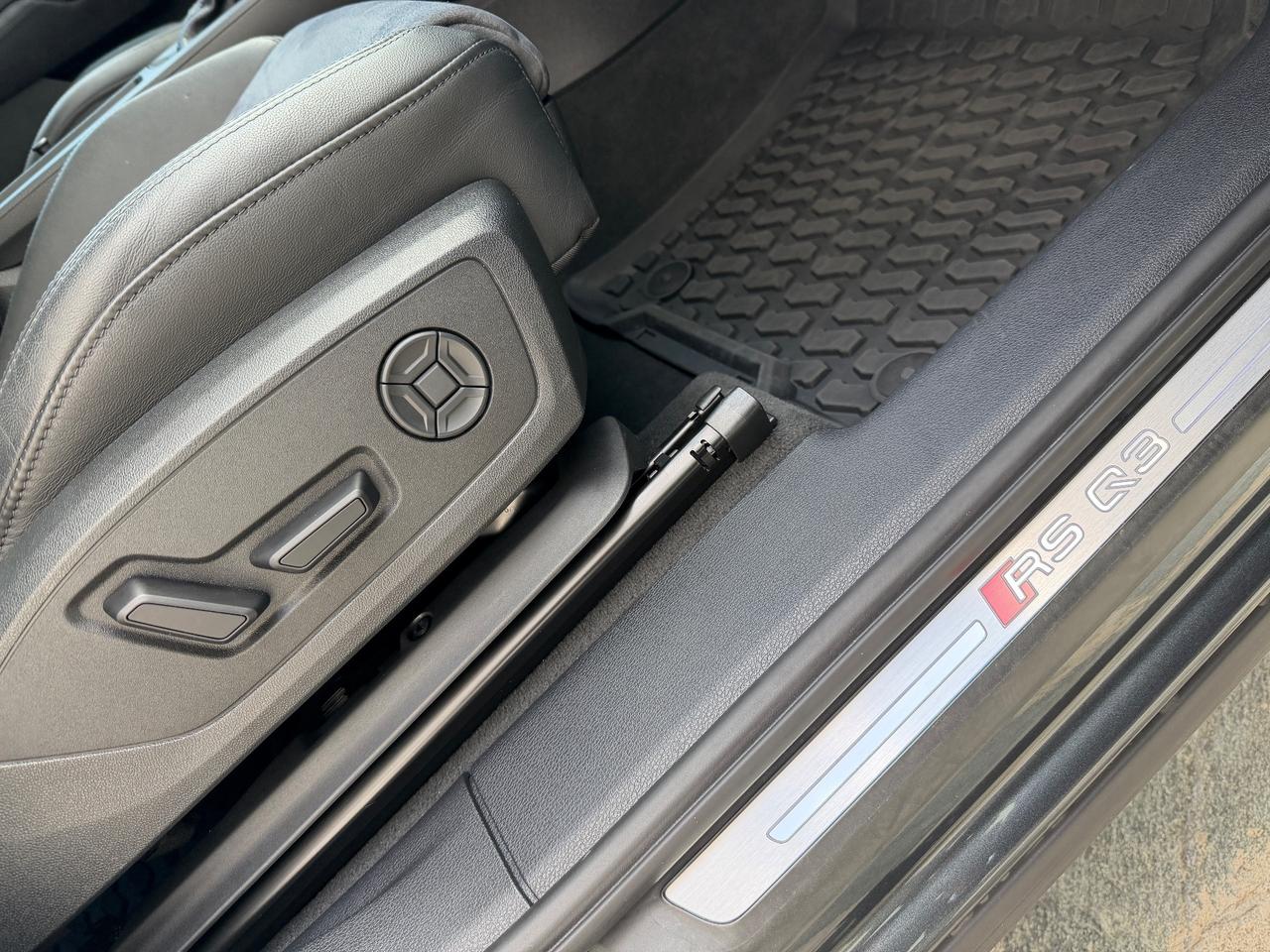 Audi Q3 RS SPB quattro TETTO IVA TAGLIANDI!!!
