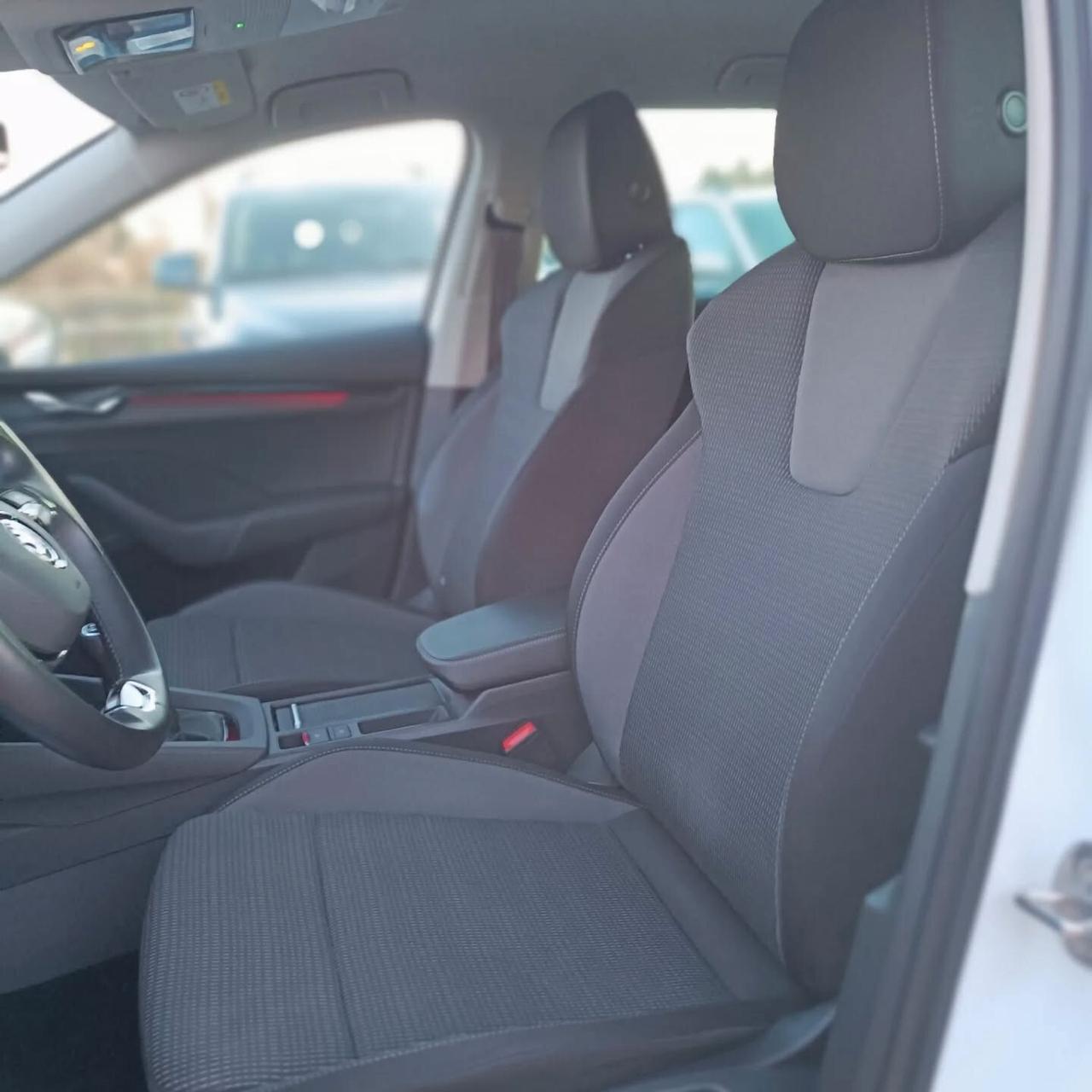 Skoda Octavia 2.0 TDI SW UNICPROPRIET FULL