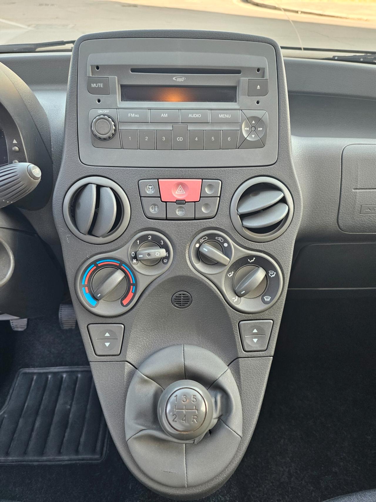 FIAT PANDA 1.2 70CV DYNAMIC
