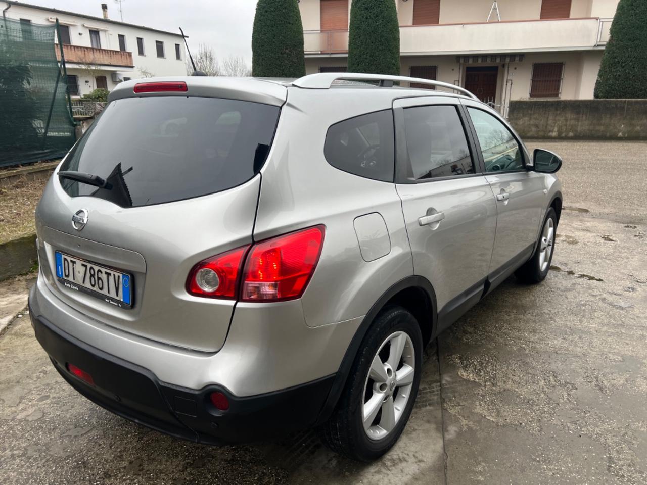 NISSAN QASHQAI 2.0 DIESEL 4X4 7 POSTI FULL OPTIONAL