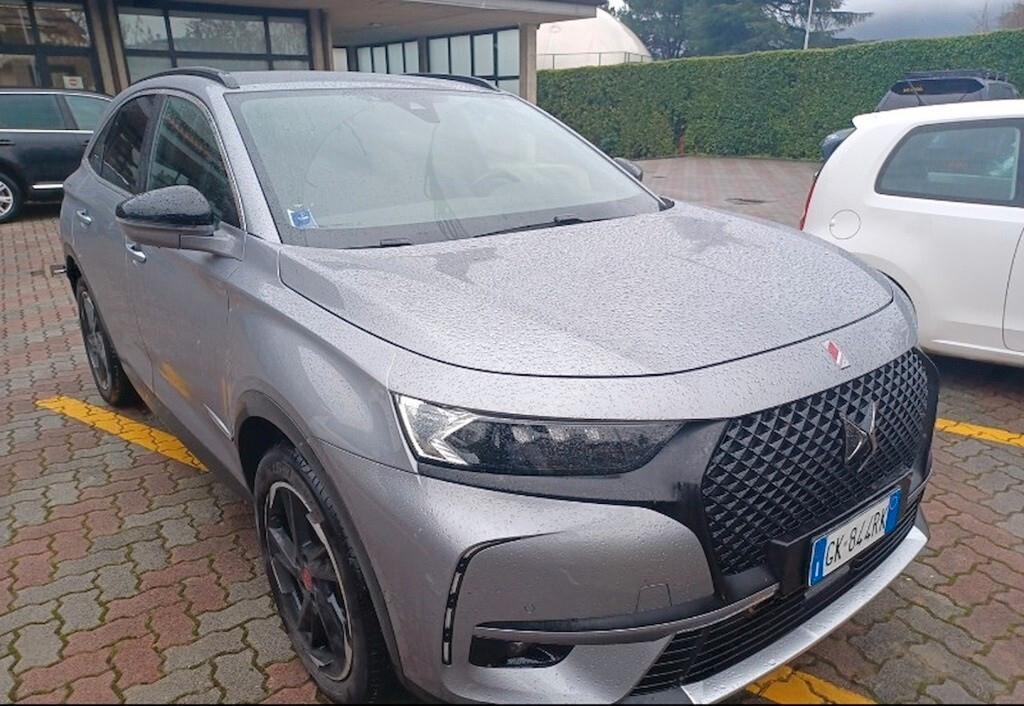 DS 7 CROSSBACK 1.5 BLUEHDI 130CV AUTOM. PERFORMANCE LINE+ ( FARI LED - COCKPIT - NAVI - MIRROR - PDC - TELECAMERA POST. - CERCHI 19 )