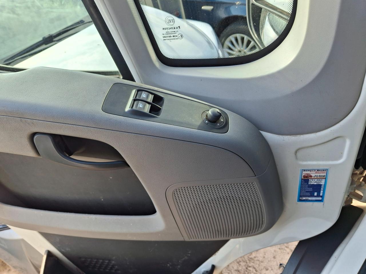 Fiat Ducato 35 2.3 MJT PLM-DC Cabinato doppia cabina