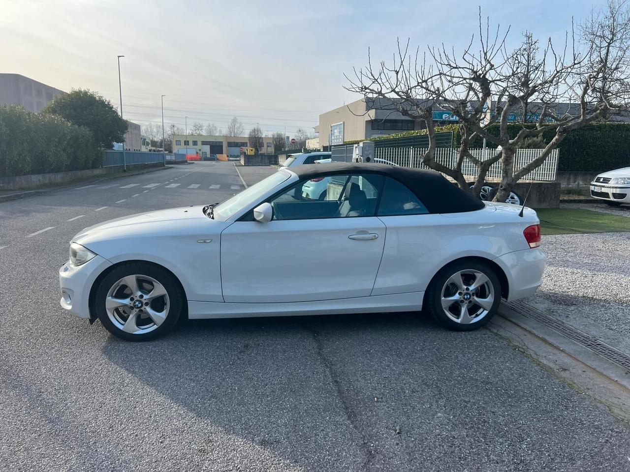 Bmw 118 120d Cabrio Eletta