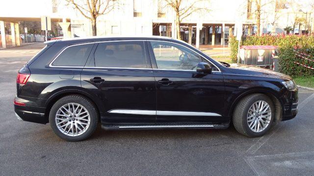 AUDI Q7 3.0 TDI 272 CV quattro tiptronic, Plus, Garanzia..