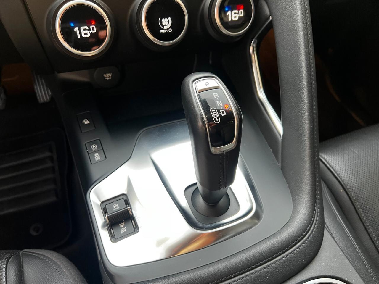 Jaguar E-Pace 2.0D 180 CV AWD aut. R-Dynamic
