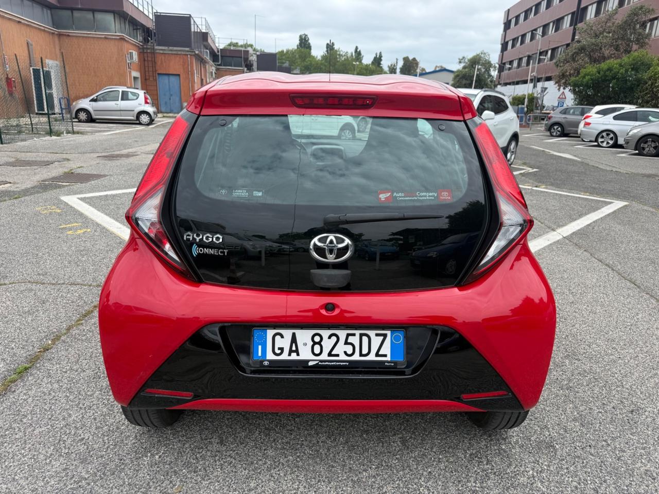 Toyota Aygo Connect 1.0 VVT-i 72CV 5 porte x-business MMT