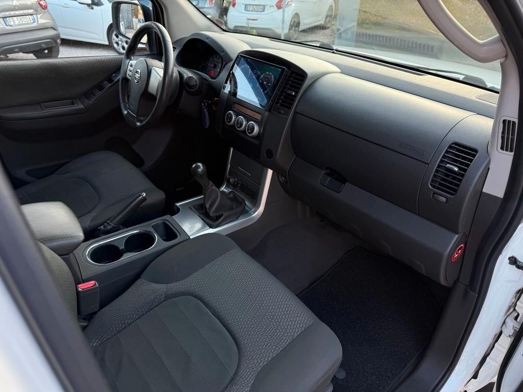 Nissan Navara 2.5 dCi 190CV 4 porte Double Cab XE