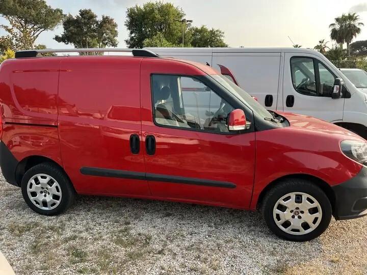 Fiat Doblo Doblò 1.4 T-Jet 16V Lounge