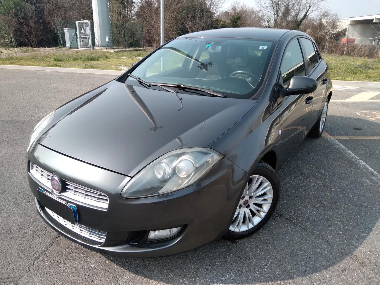 Fiat Bravo 1.4 90cv benzina 6marce Dynamic x neopatentati