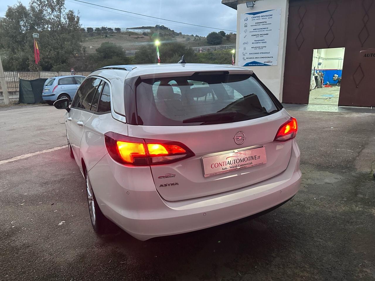 Opel Astra 1.6 CDTi 110CV Start&Stop Sports Tourer Business