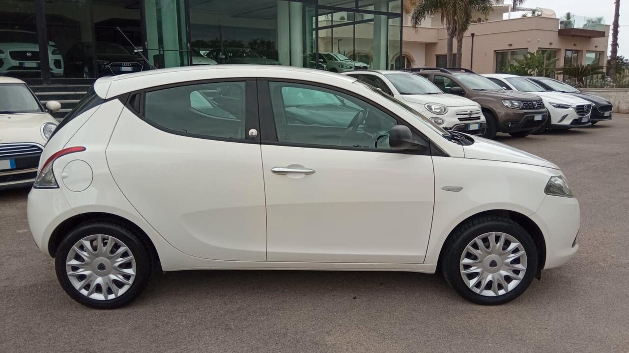 Lancia Ypsilon 1.2 5p. Ecochic Gpl Rinnovato fino al 2033