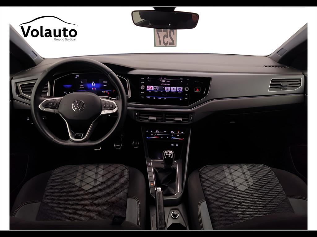VOLKSWAGEN Polo VI 2022 - Polo 1.0 tsi R-Line 95cv