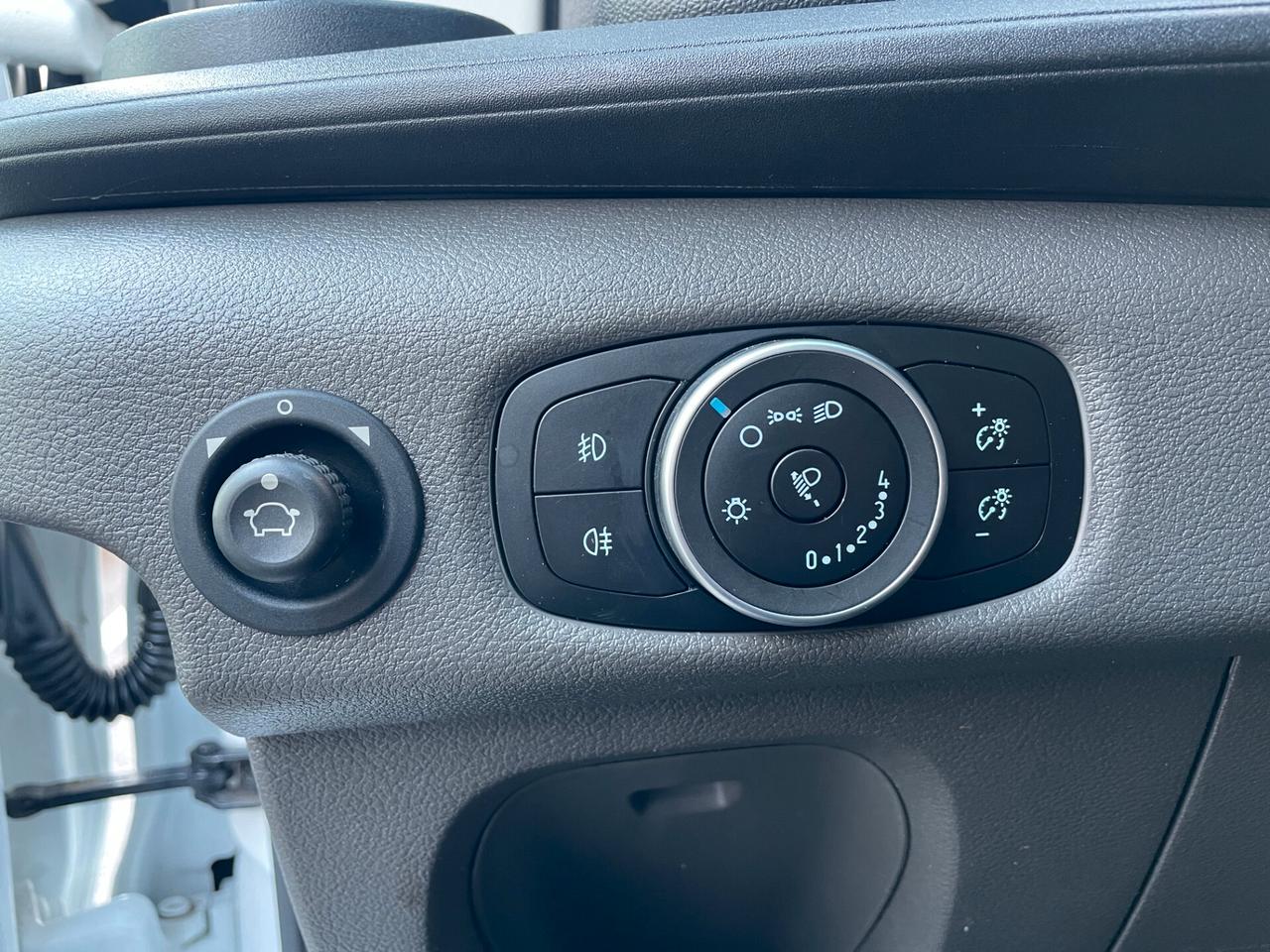 Ford Transit 2.0 tdci 130cv trend L2H2 E6.2