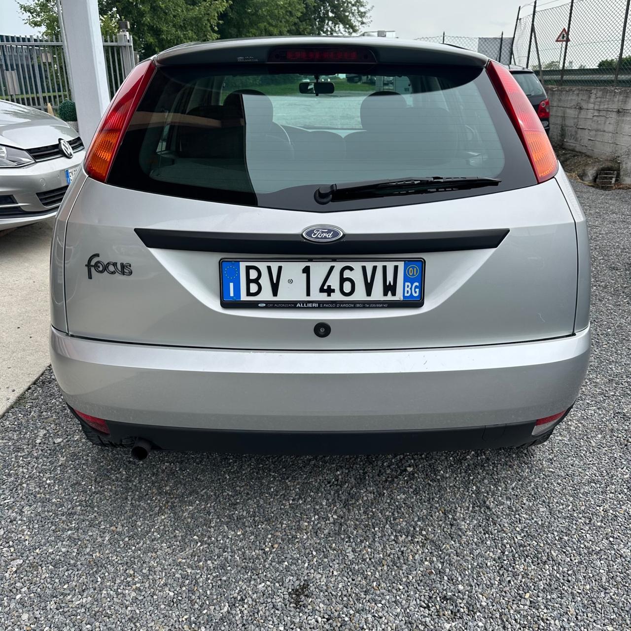 Ford Focus 1.6i 16V cat 5p. Ghia