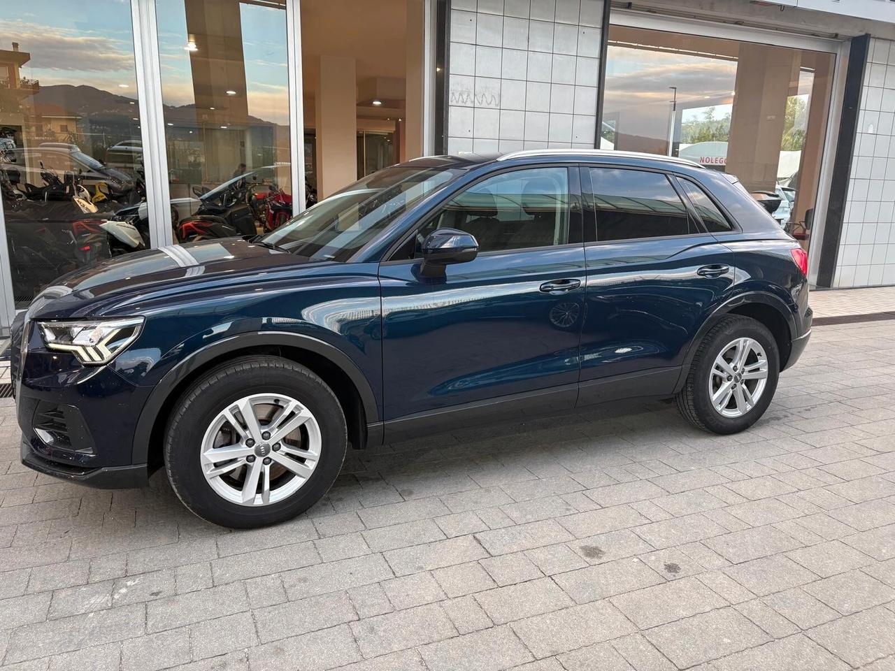 Audi Q3 35 TDI S tronic