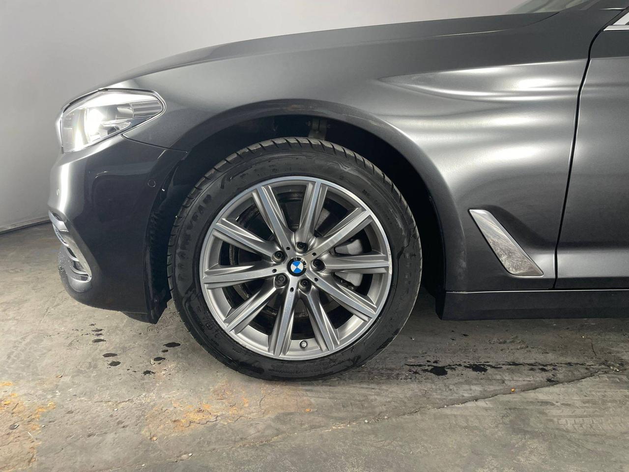 BMW Serie 5 G31 2017 Touring - 520d Touring xdrive Luxury auto