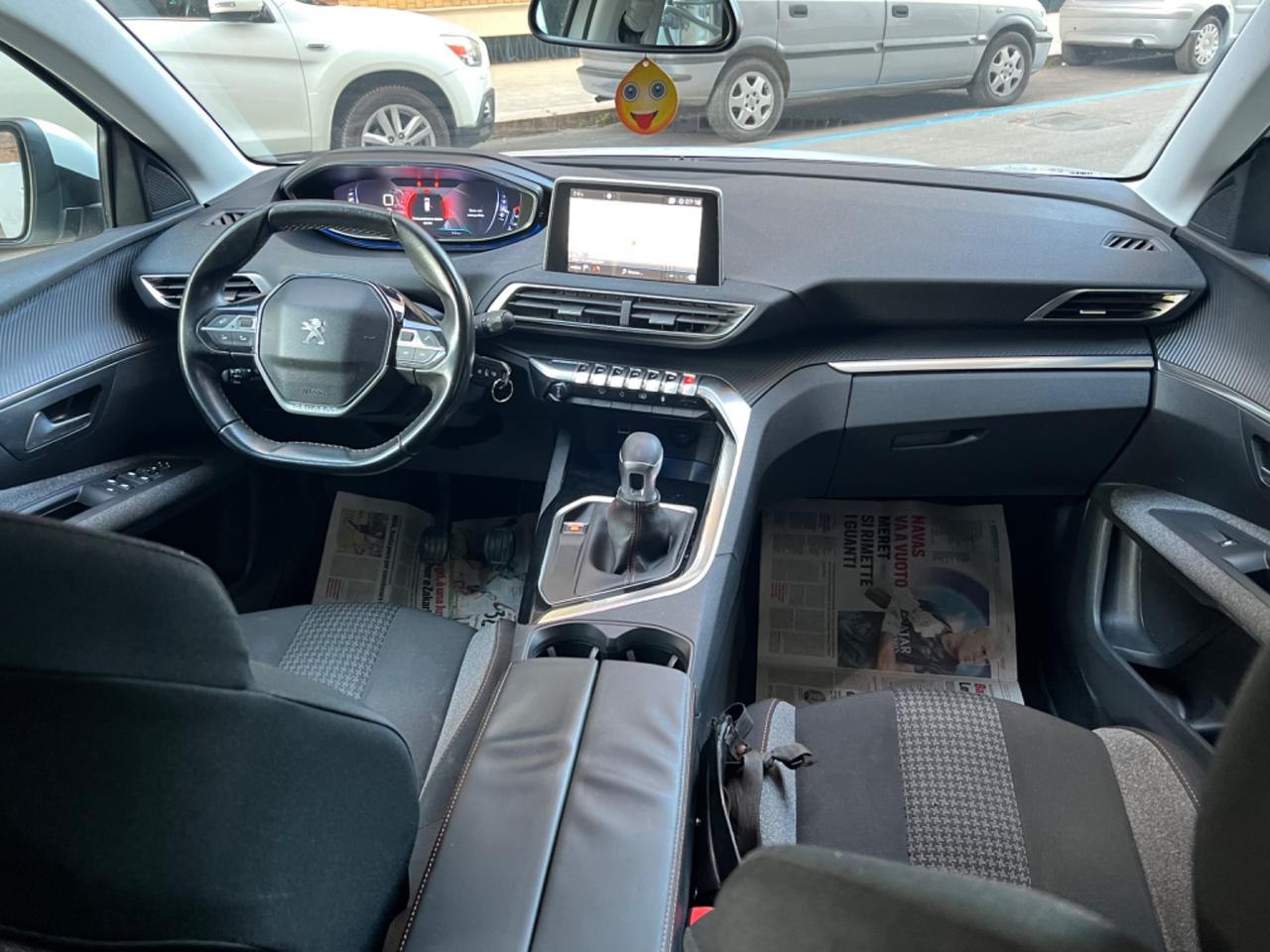 PEUGEOT 3008 1.6 HDI 120 CAVALLI NAVI LED