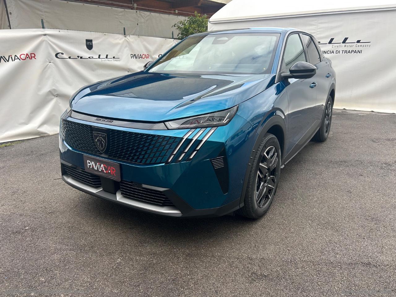 PEUGEOT 3008 Hybrid 145 e-DCS6 Allure KM/0