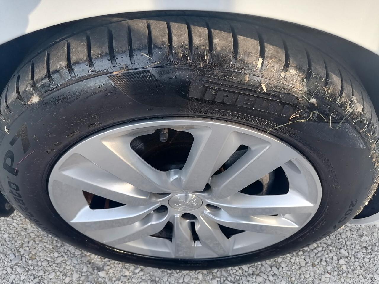 Peugeot 308 BlueHDi 100 S&S SW Active