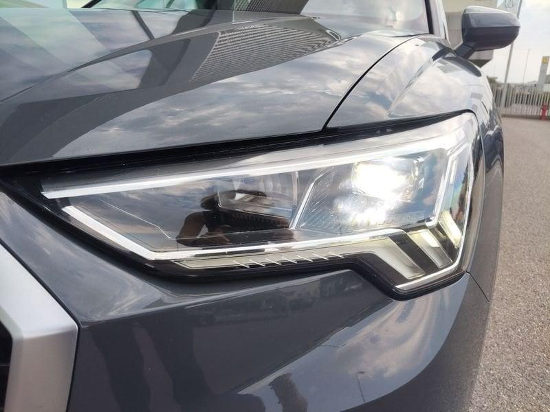Audi Q3 Q3 35 2.0 tdi Business Advanced quattro s-tronic