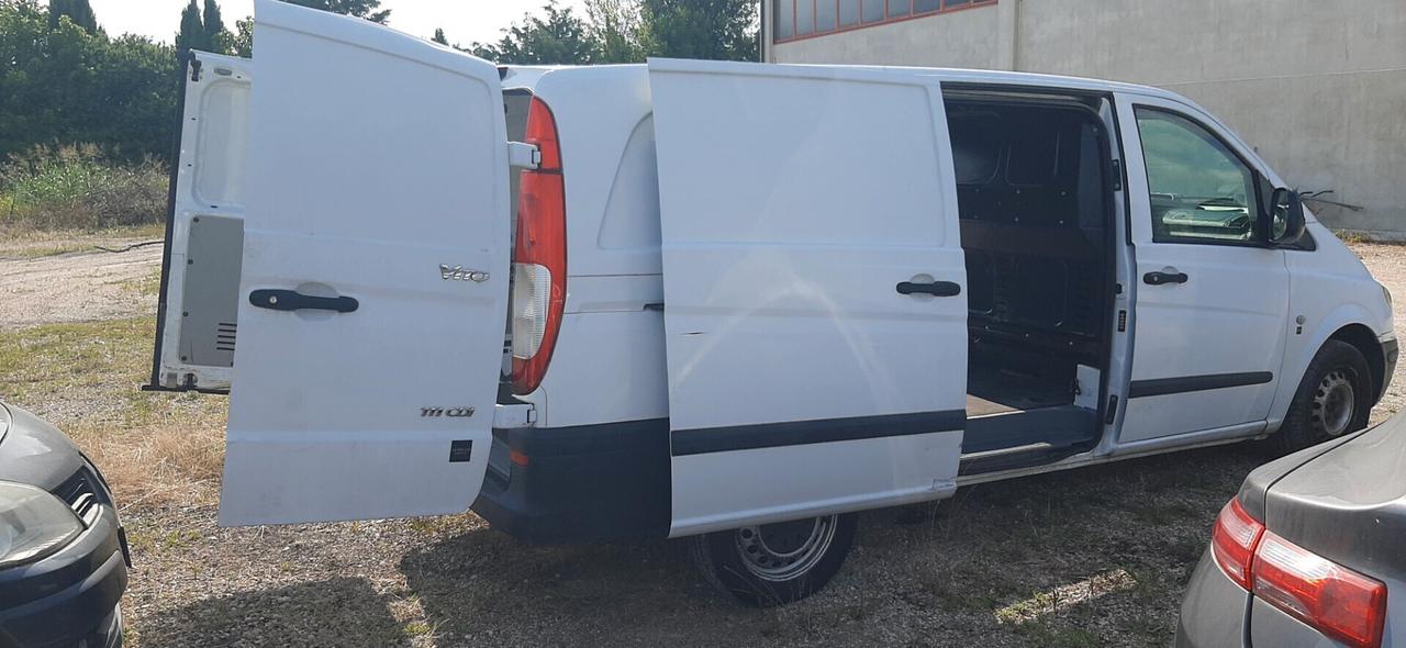 Mercedes-benz Vito Mercedes vito 3 posti