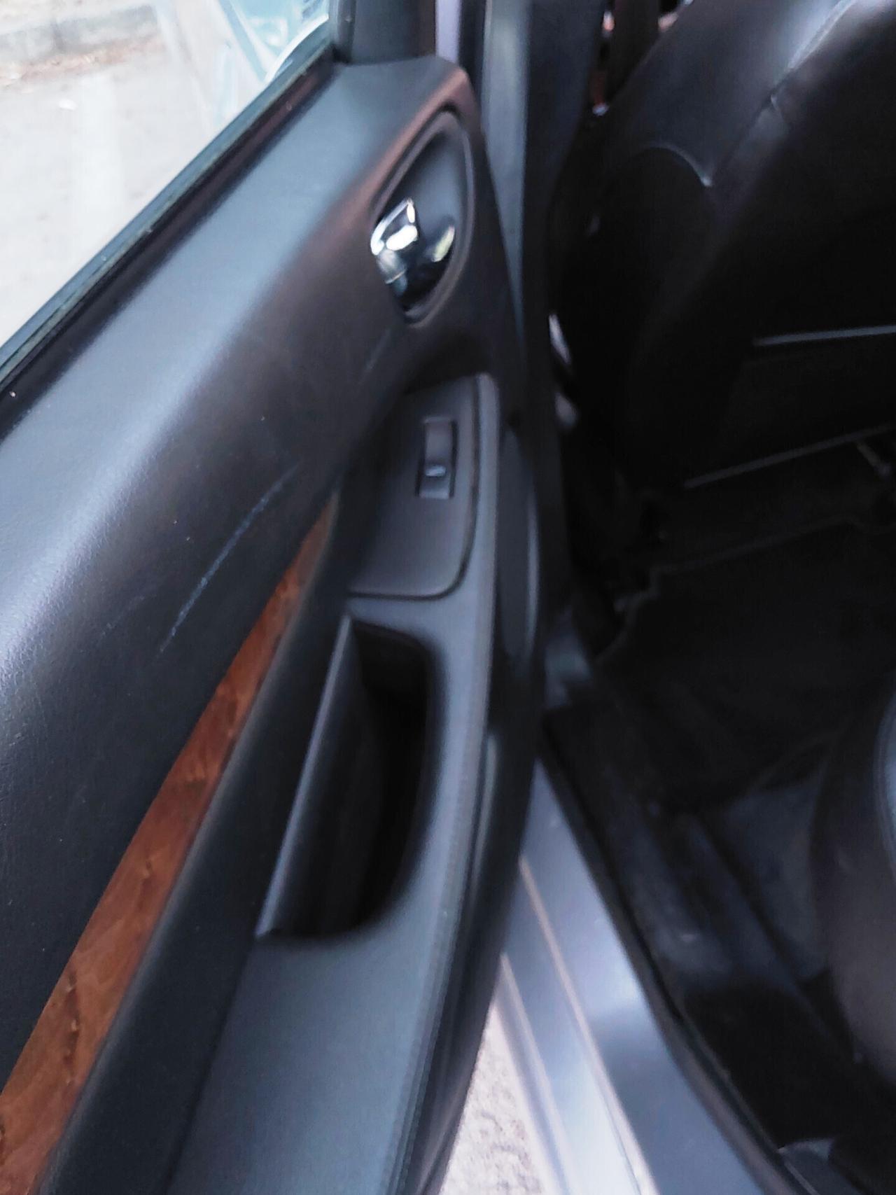 JAGUAR X-TYPE 2.5 4X4 GPL 08/2001