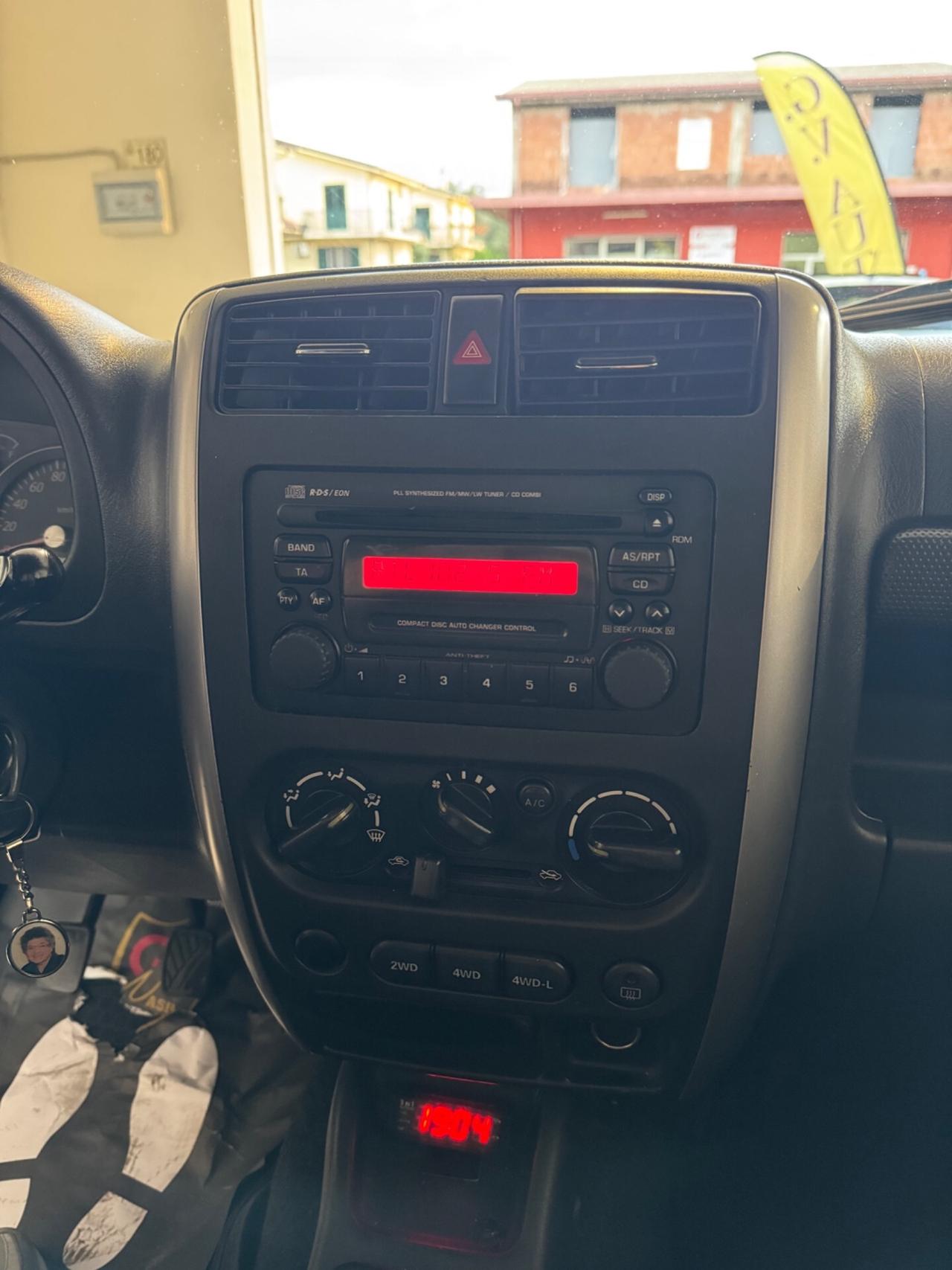 Suzuki Jimny 1.5 DDiS cat 4WD JLX Più