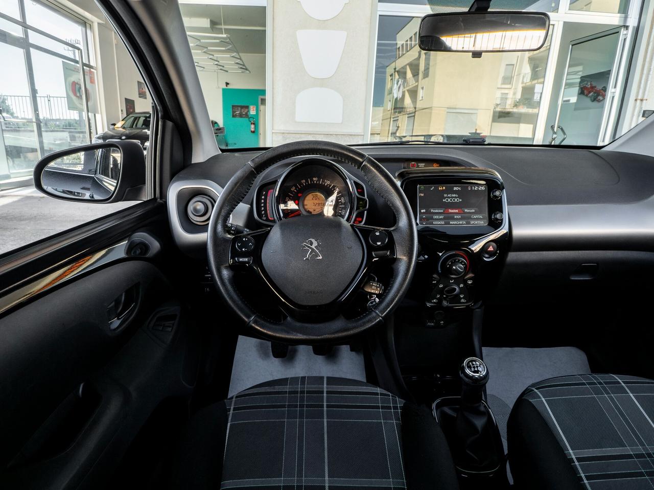 Peugeot 108 PureTech 82 3 porte Allure TOP!