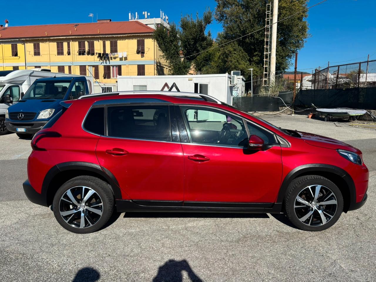 Peugeot 2008 BlueHDi 100 Allure