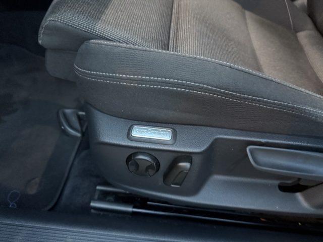 VOLKSWAGEN Passat Variant 1.6 TDI SCR DSG Business BMT HIGHLINE FULL