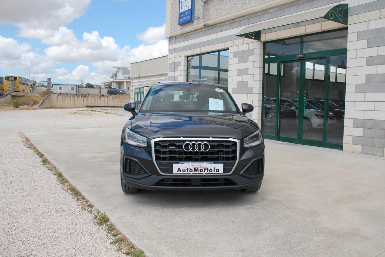 Audi Q2 35 TDI quattro S tronic Business