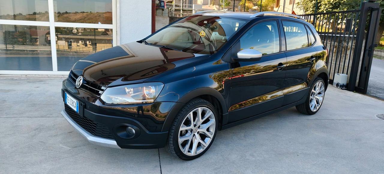Volkswagen Polo CROSS 1.4 TDI 90 CV DSG