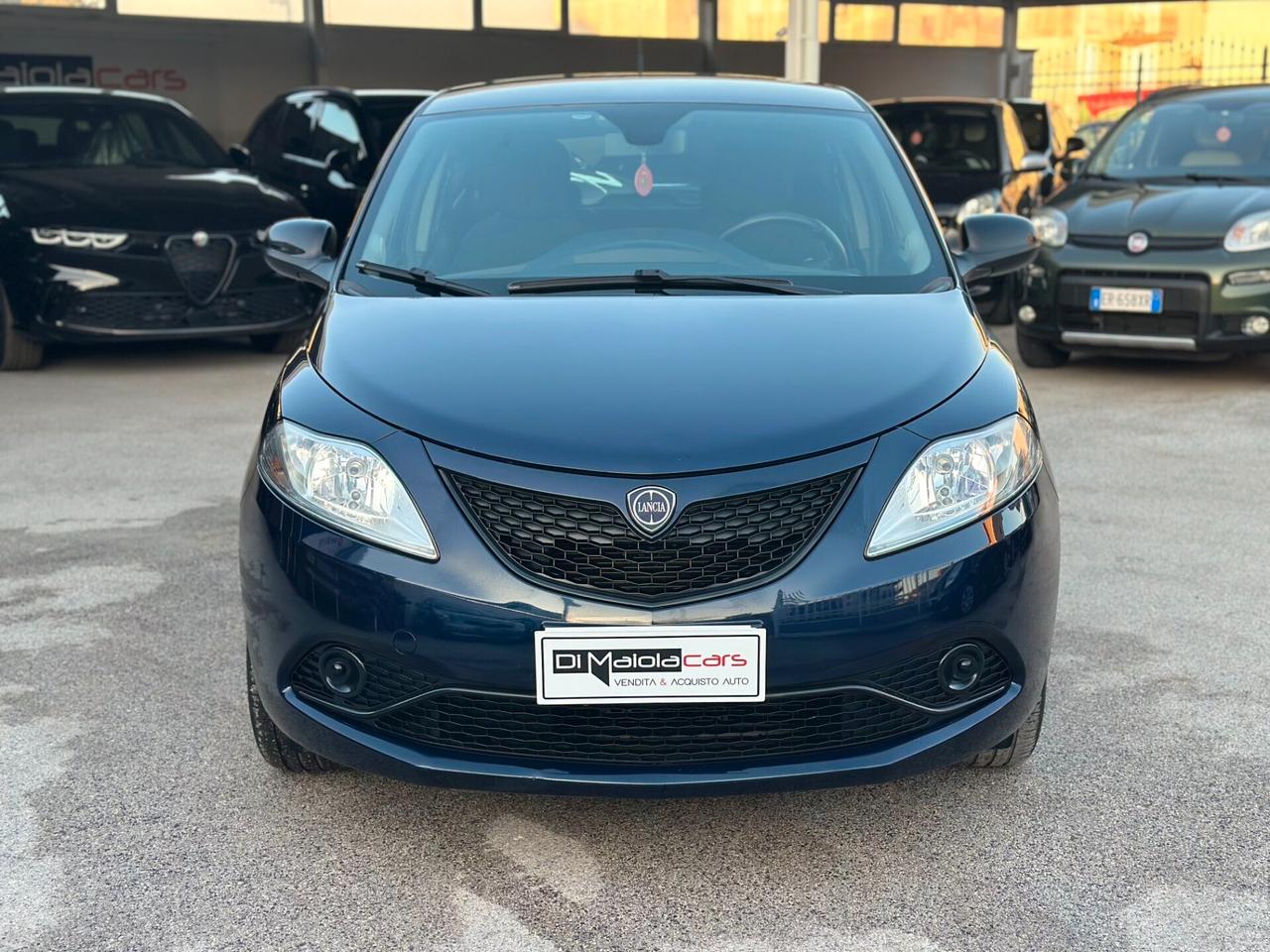 Lancia Ypsilon 1.2 69 CV 5 porte GPL Gold